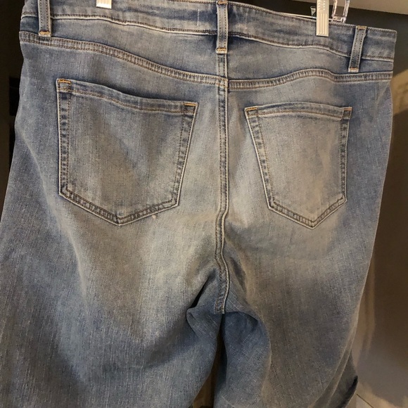 Lane Bryant 16 Denim Shorts - Picture 2 of 3